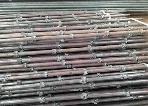 姜堰隧道钢花管